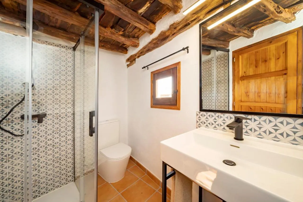 Cana Marina Santa Eulária des Riu 0*,  Espanha